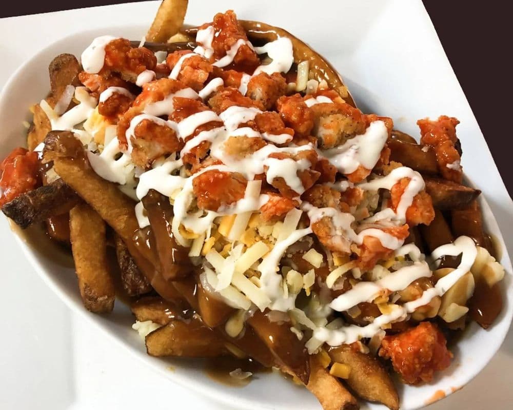 Buffalo Chicken Poutine