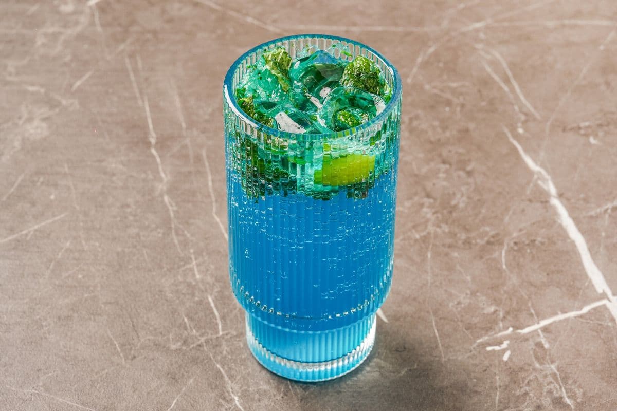 Blue Lagoon Mojito