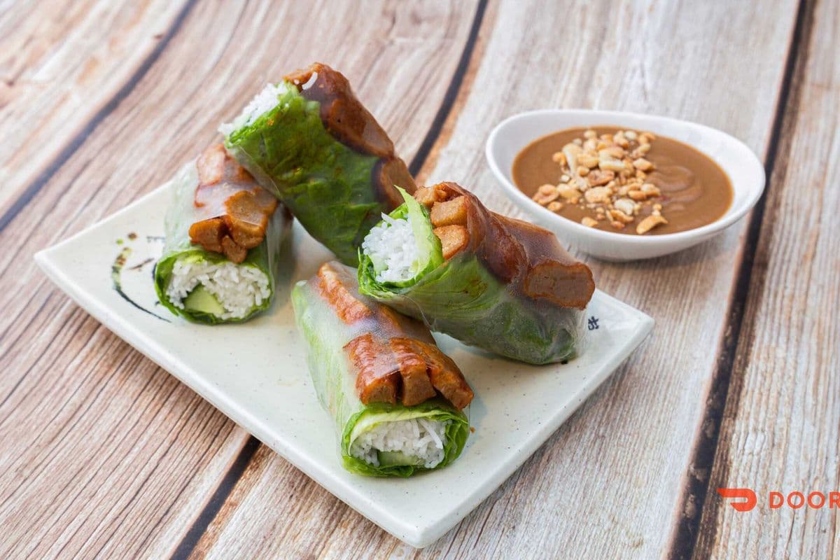 Vegan Thai Lemon Chicken Rolls (2 Rolls)