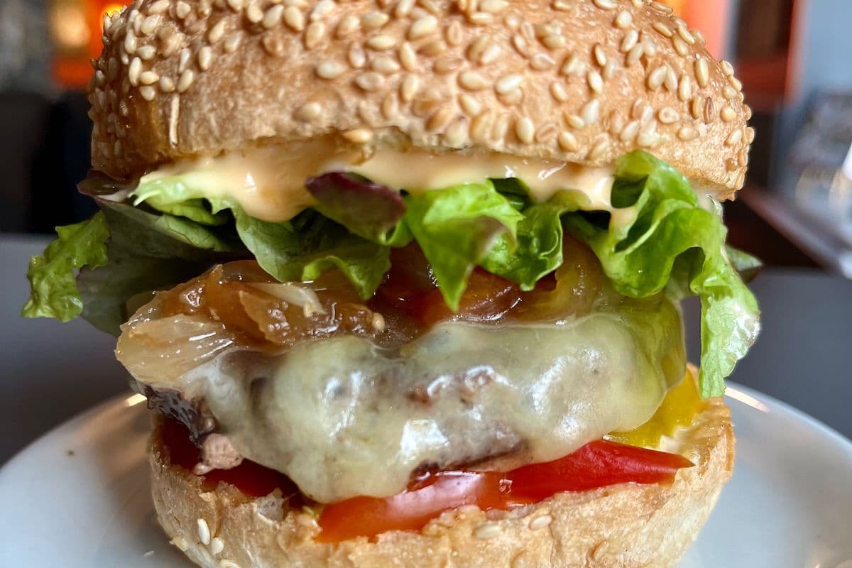 Courthouse Burger