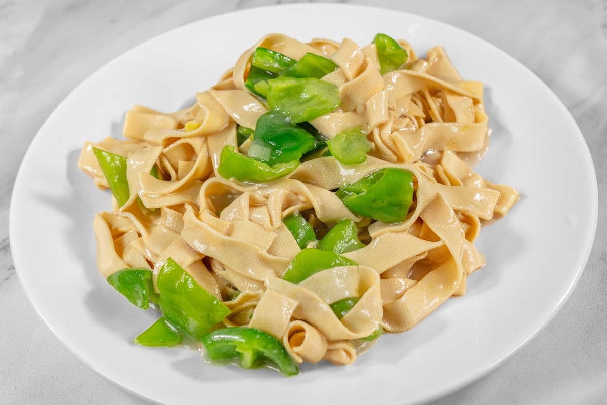 C02 Stir-Fried Dried Tofu and Green Pepper 尖椒干豆腐