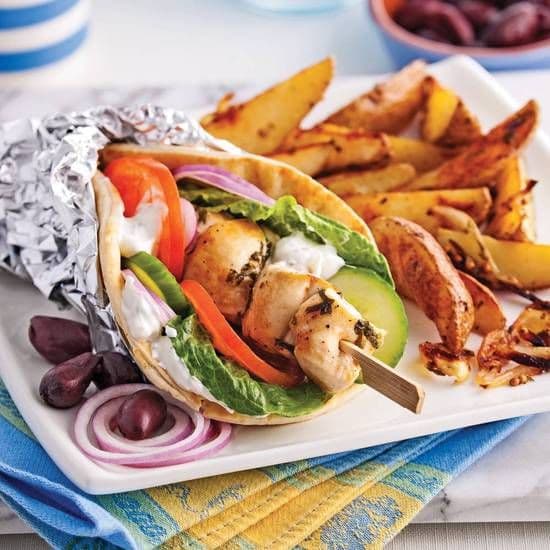 ASSIETTE 1 PITA AU POULET OU GYROS / ASSIETTE 1 PITA AU POULET OU GYROS