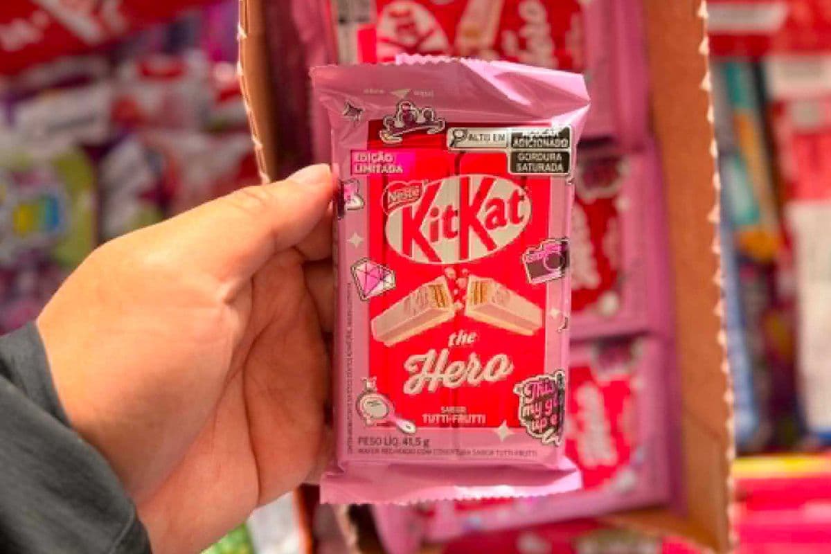 KitKat Tutti Frutti Chocolate Bar (Brazil) | Limited Edition Imported Candy