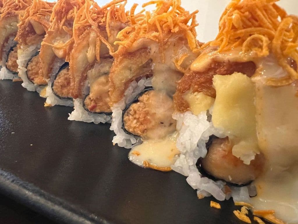 Red Moon Roll