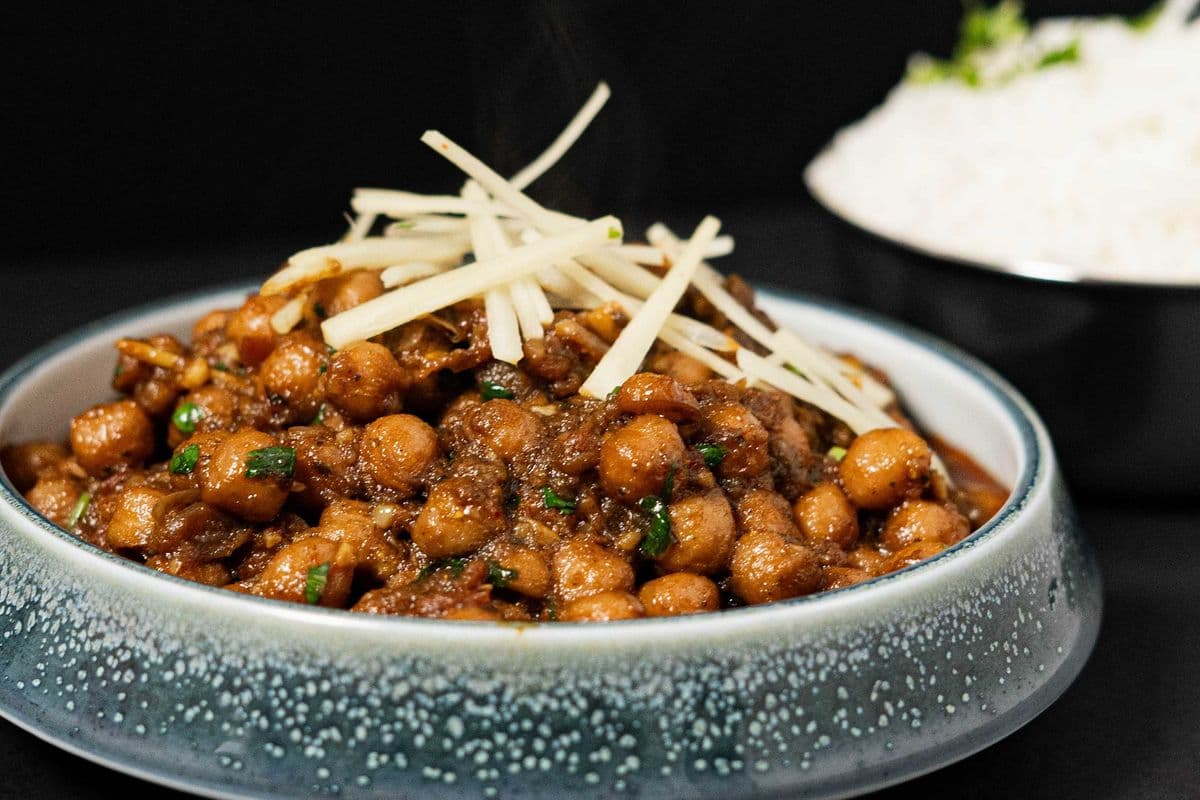 Delhi Special Chhole with Bhature or Rice