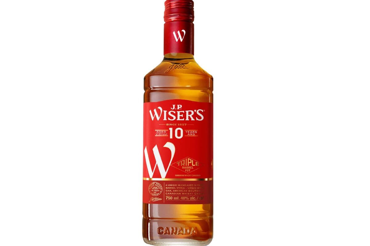 J.P. Wisers 10YO Canadian Whiskey (1 x 750 ml)