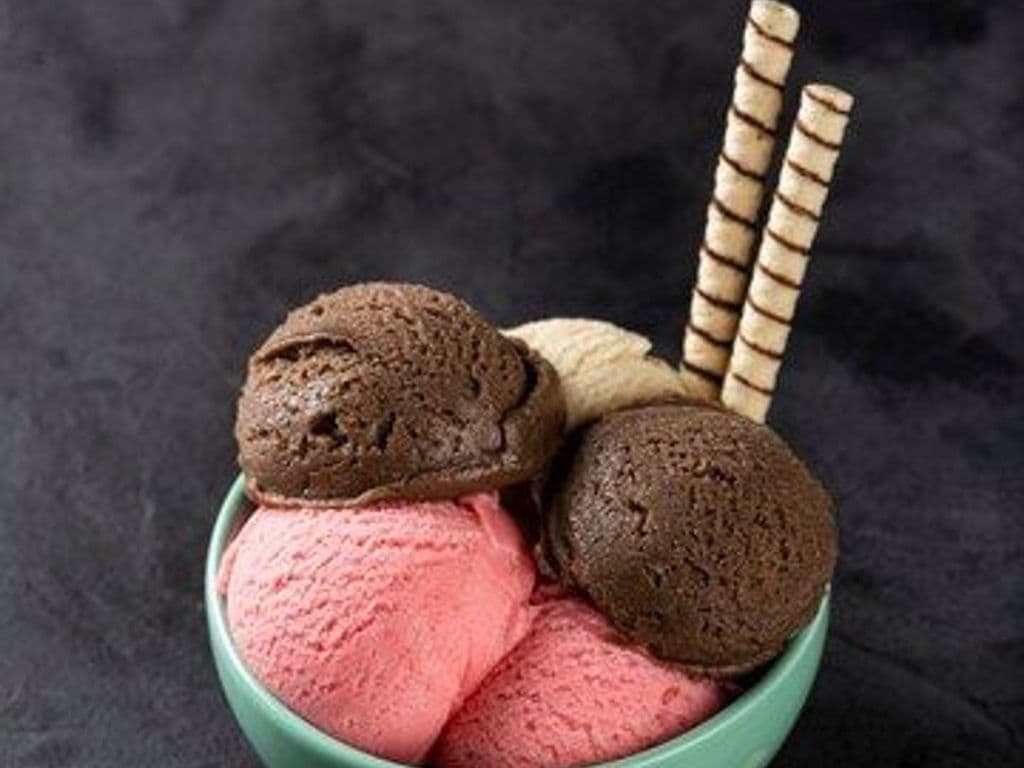 1 Ice Cream Scoop - OO