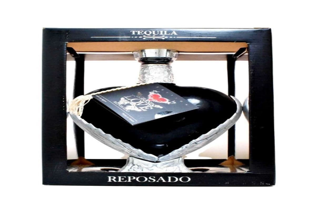 GRAND LOVE TEQUILA REPOSADO 750 ML (1 x 750 ML)