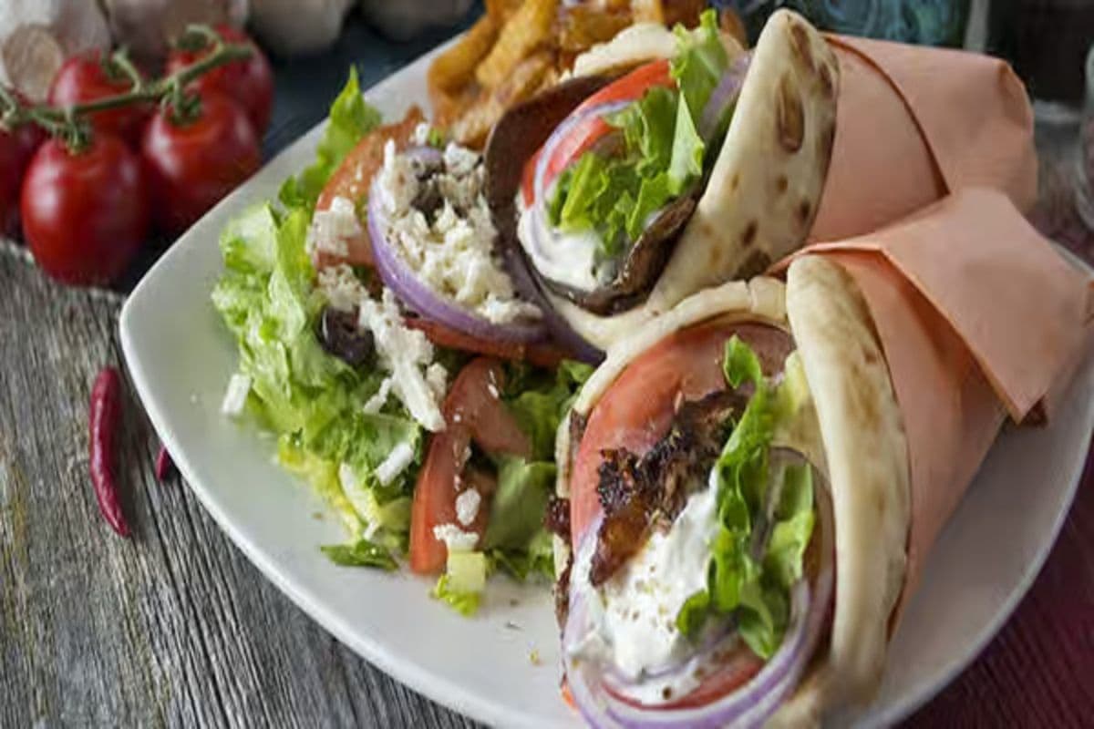 B - Assiette de 2 pitas / 2 Pita Platter
