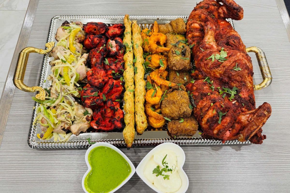 All Mix Platter Full | Assiette Mixte Compplete