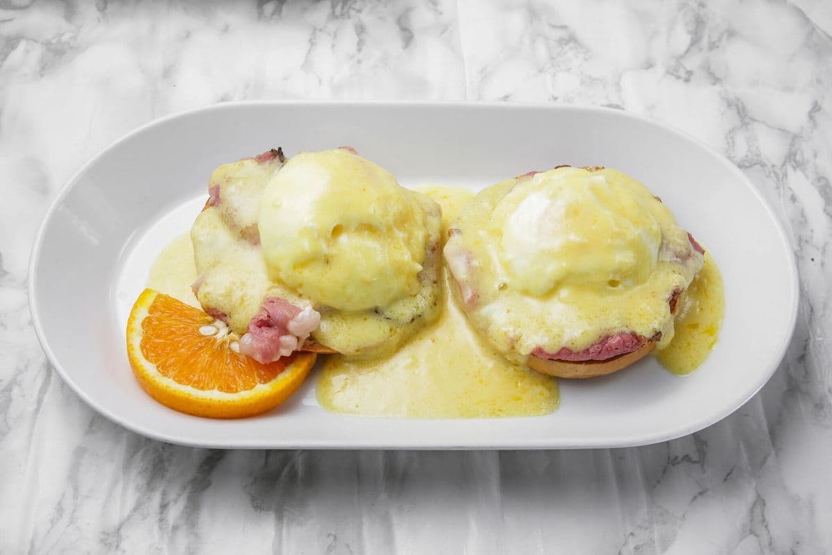 Eggs Benny