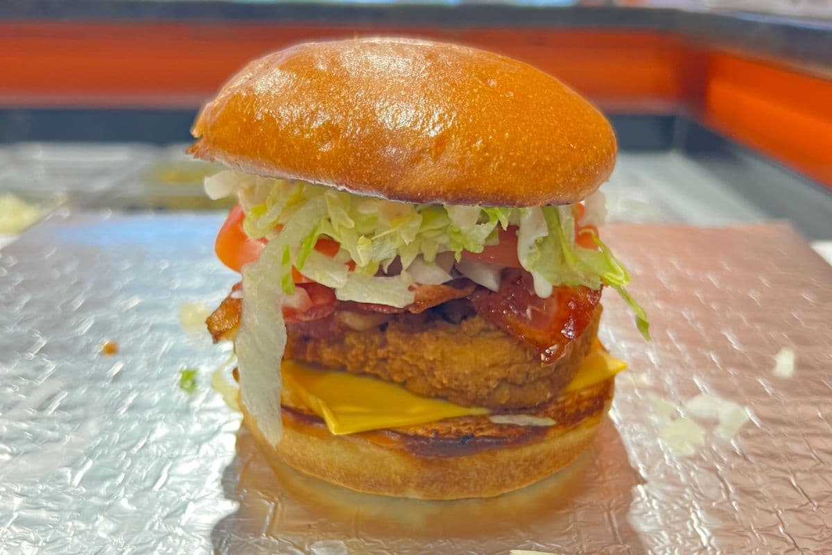 Crunchy Chicken Burger