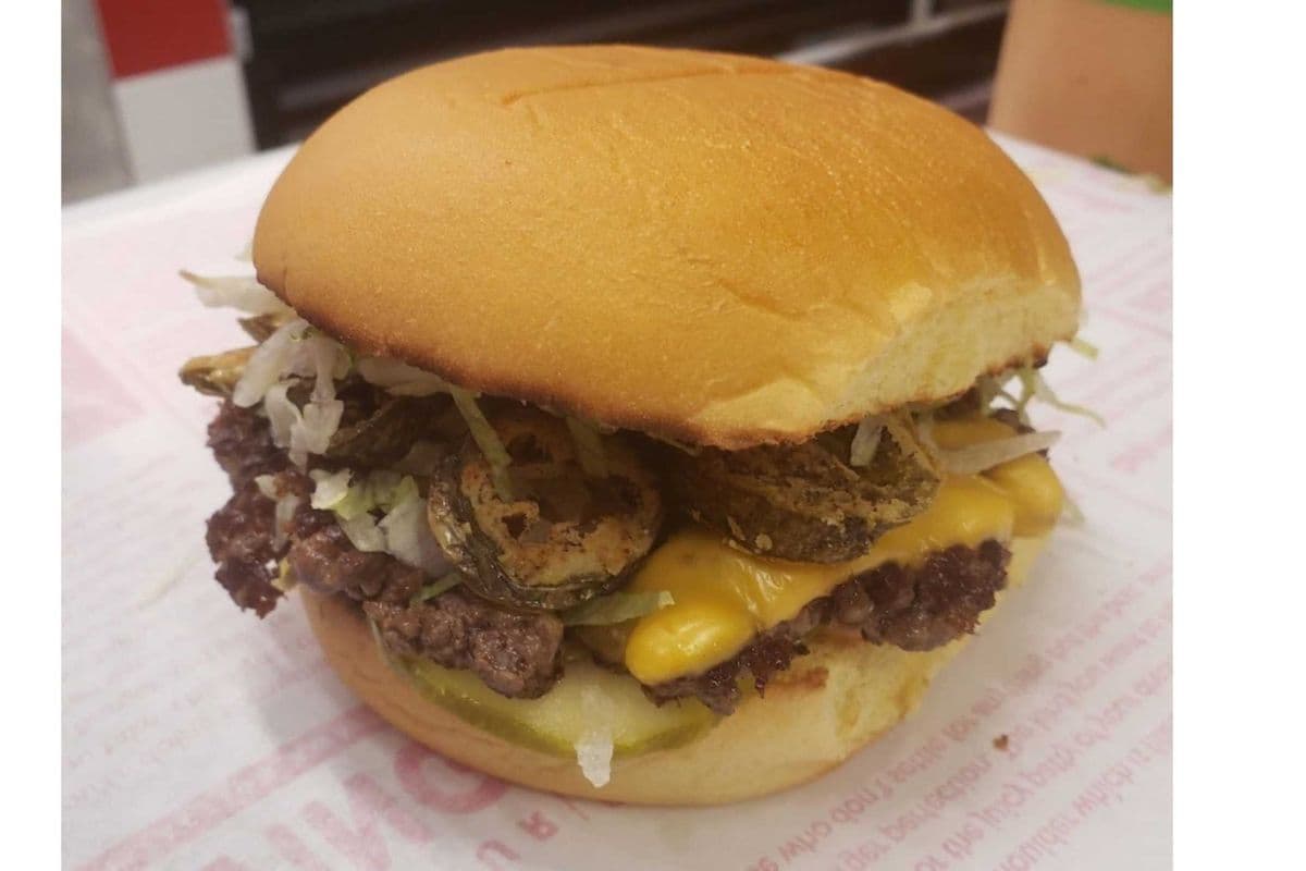 Fire Chuck Jr. (1 x 3oz chuck patty)