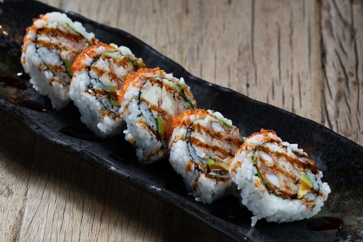 E16. Spider Roll