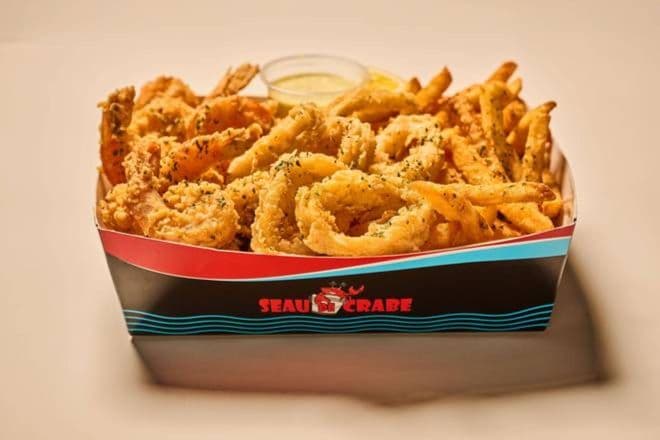 Shrimp Calamari and Fries (2 Persons)