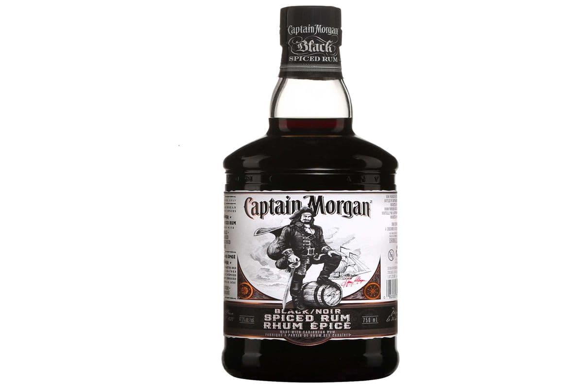 Captain Morgan Black Spiced RUM 750 ML (1 x 750ML)