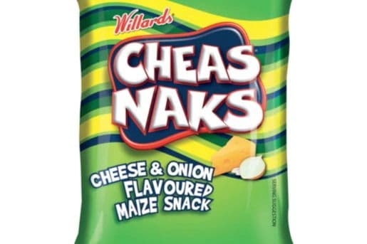 Willards Cheas Naks Cheese & Onion Flavoured Maize Snack (135g)