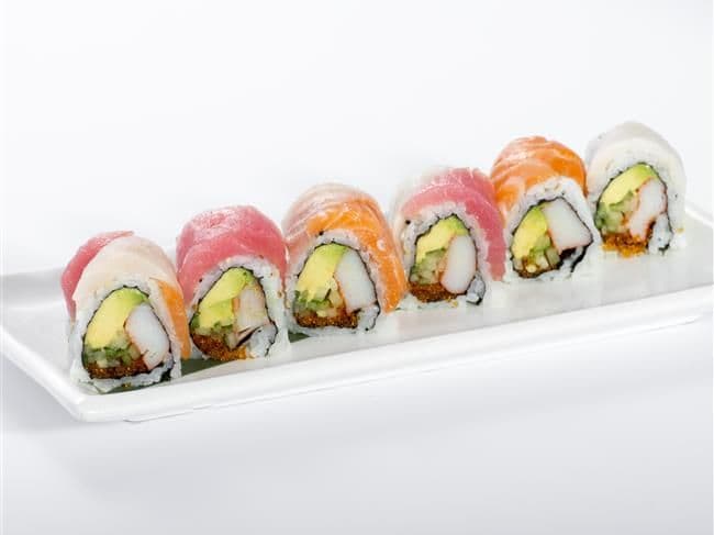 Rainbow Roll (8pcs)