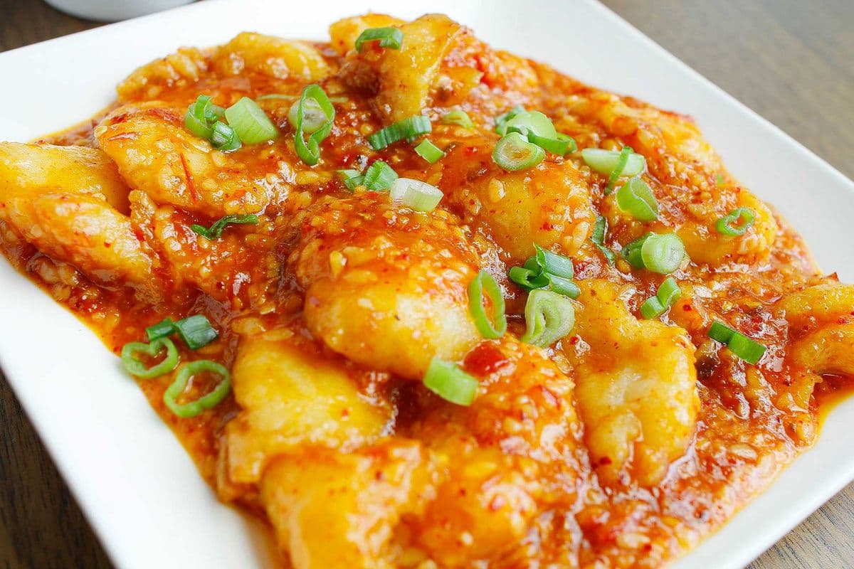 Stir Fried Basa Fillet with House Special Chili Sauce 豆瓣魚片