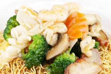 32. Combo Chow Mein