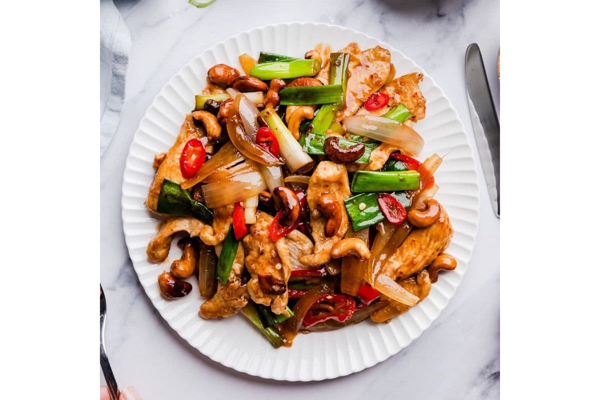 Chili Cashew Chicken 腰果辣子鸡