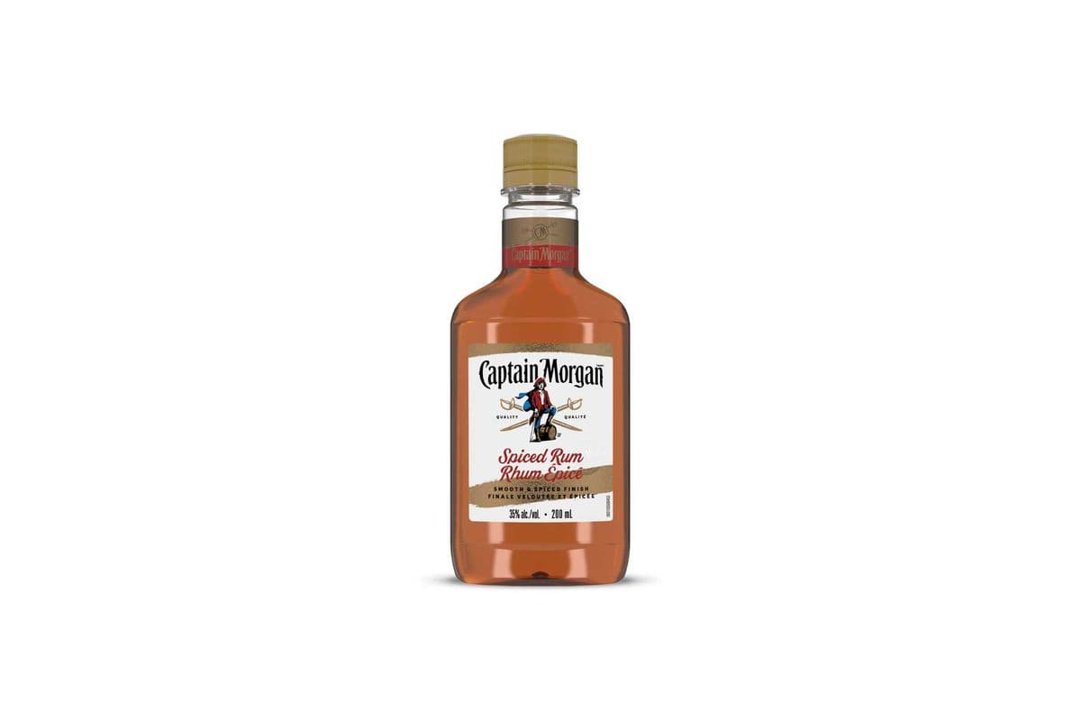 Captain Morgan Spiced Rum (1 x 200ml)