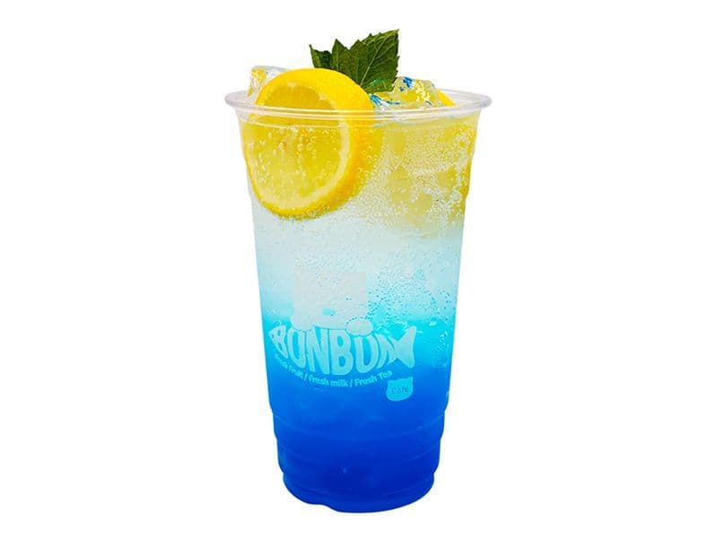 Blue Curacao perrier Soda 蓝柑苏打水