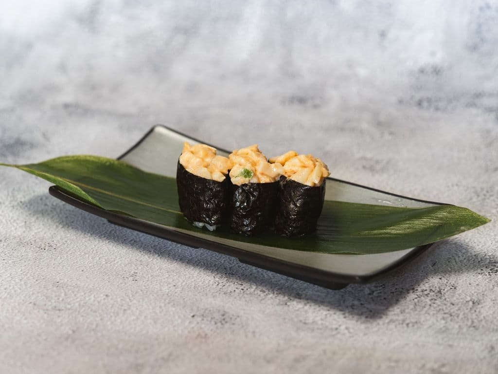 SU20 Spicy Tuna Sushi (3pcs)