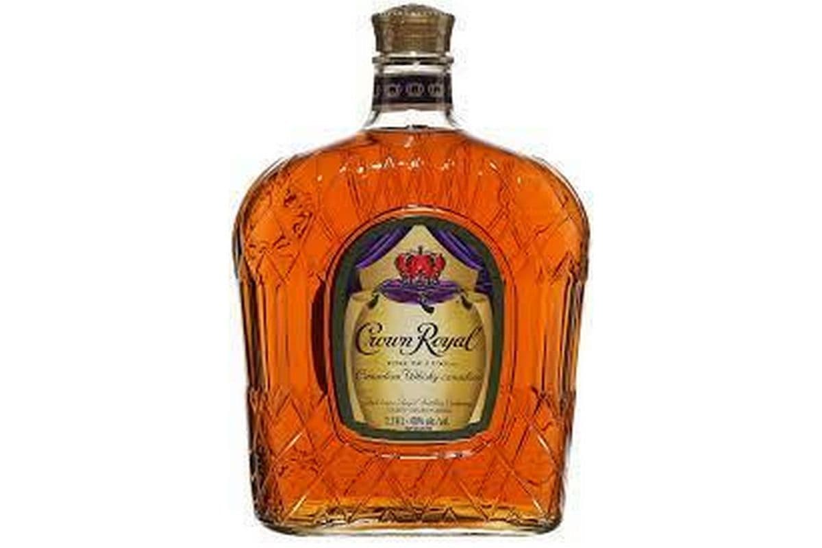 Crown Royal Whisky (1.14 L) (1 x 1.14L)