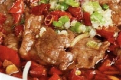 A11. Beef in Hot Chili Oil 水煮牛肉