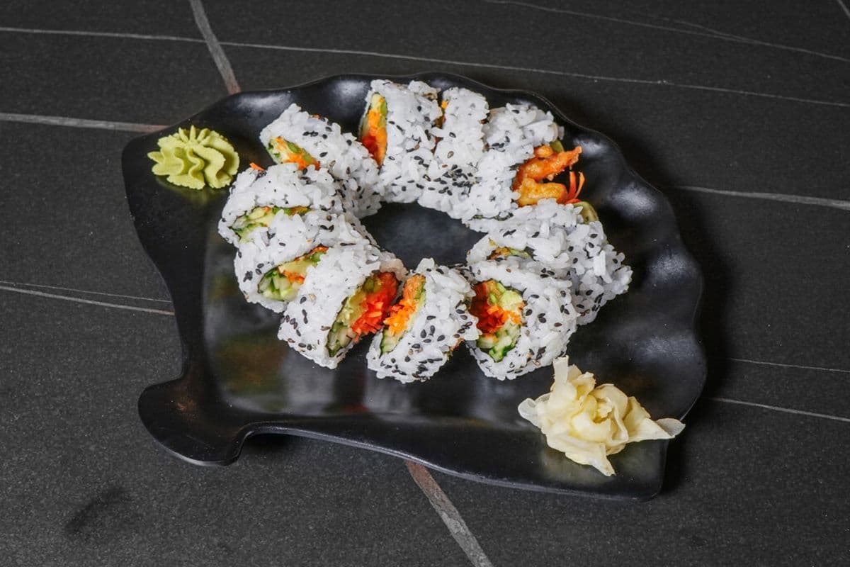 Veggie Delight Roll