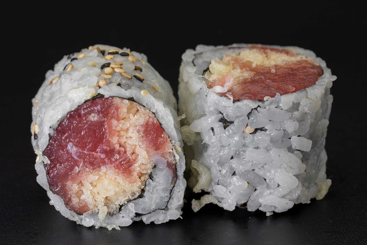 S17. Spicy Tuna Roll (6 pcs)