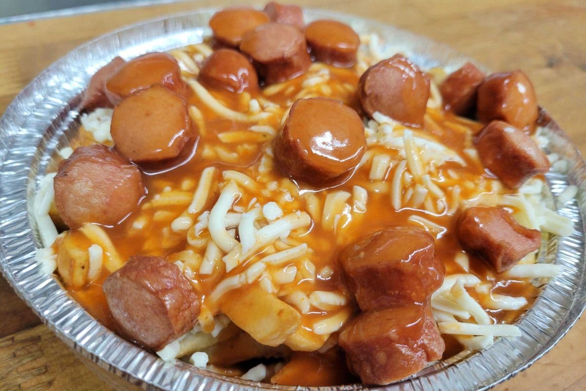 Poutine Saucisses (moyenne)