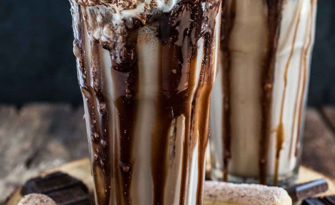 Tiramisu Cake Shake
