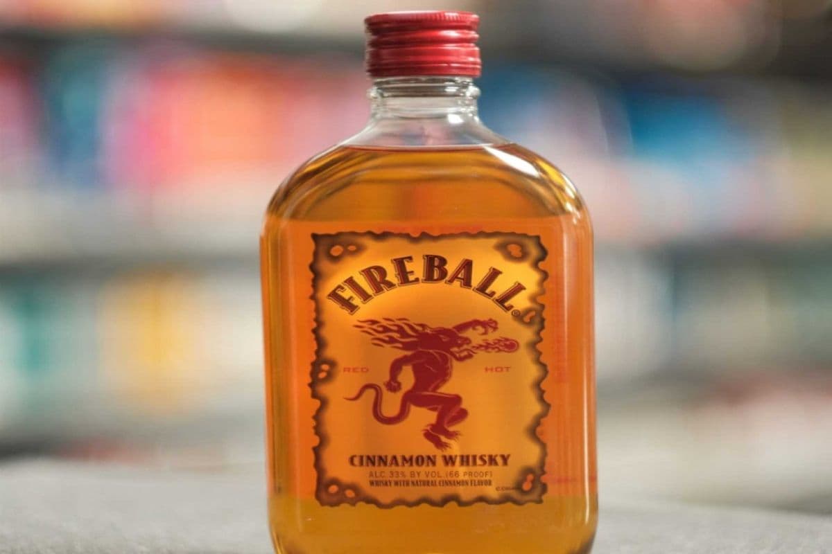 Fireball (1 x 375 ml)