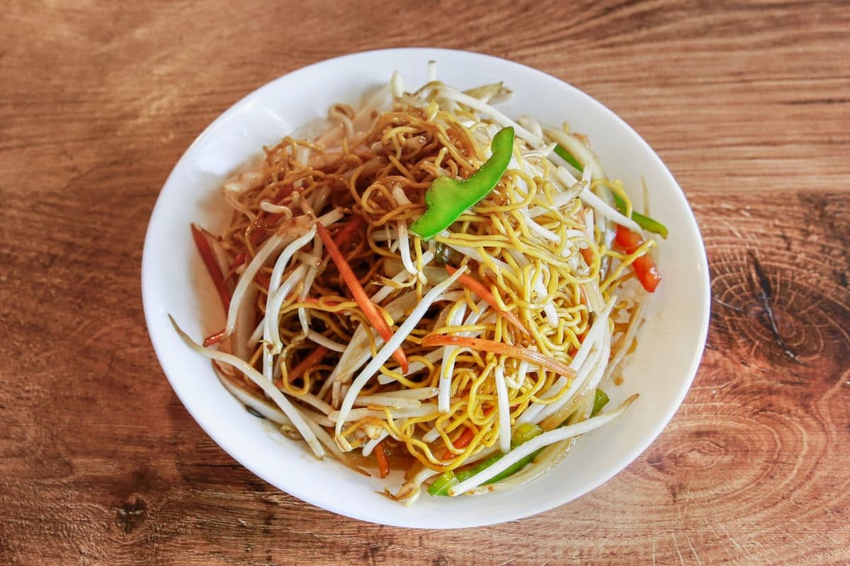 Cantonese Lo Mein (vegetarian)