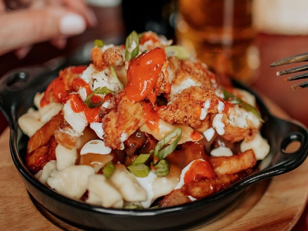 Poutine Poulet Bufallo / Chicken Buffalo Poutine
