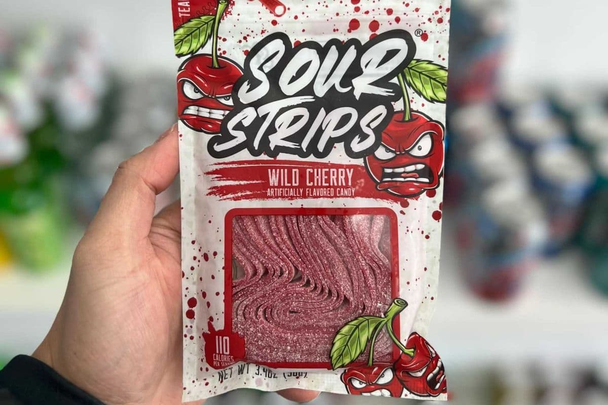 Sour Strips Wild Cherry - 96g