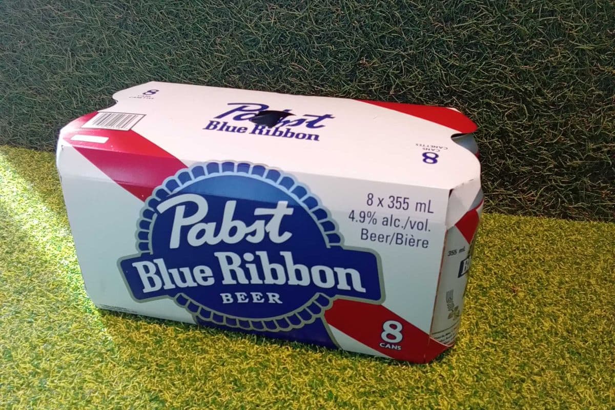 Pabst Blue Ribbon (8 x 355 ml)