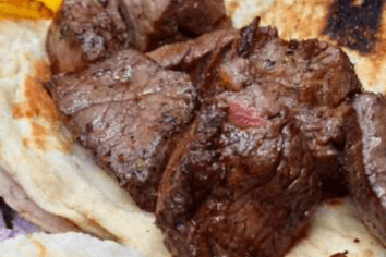 Beef Tekka (2 pcs)