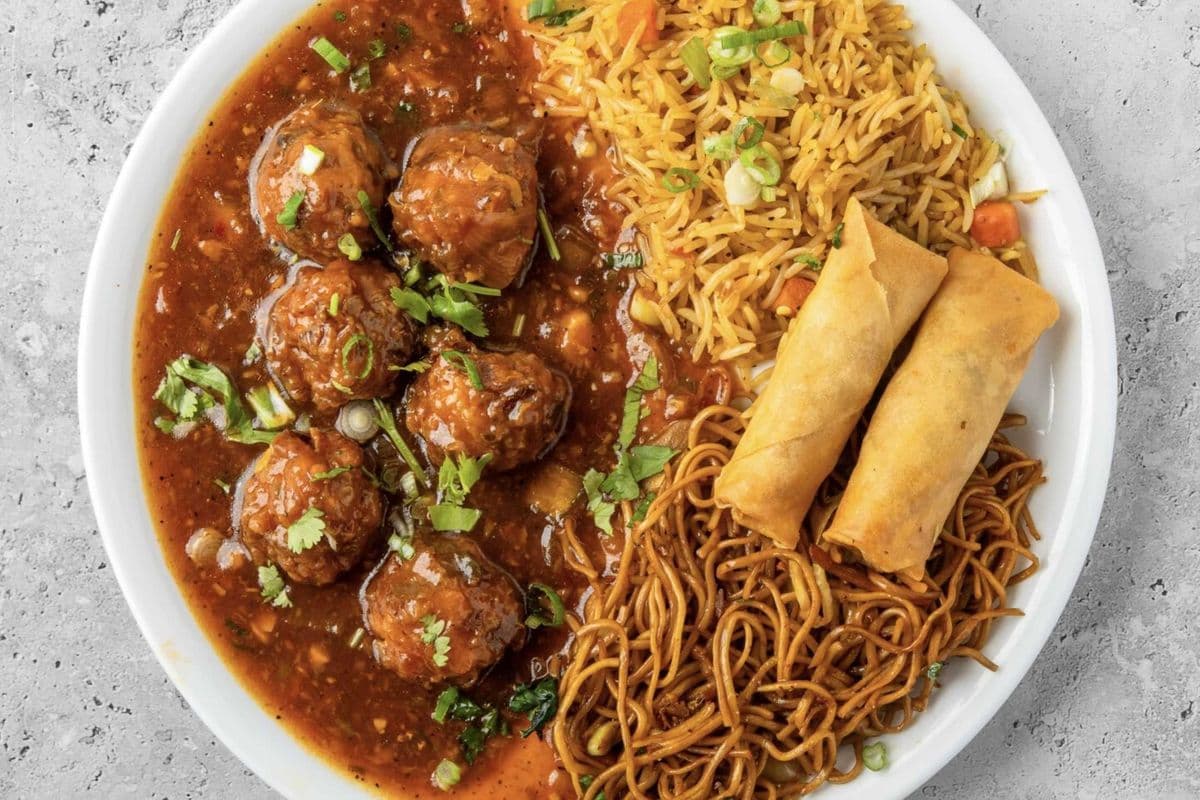 Veg Manchurian Platter + Noodles & Fried Rice & 2pc Springrolls