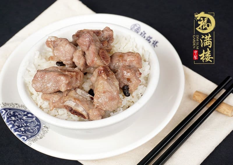 21. Steamed Rice with Spare Ribs