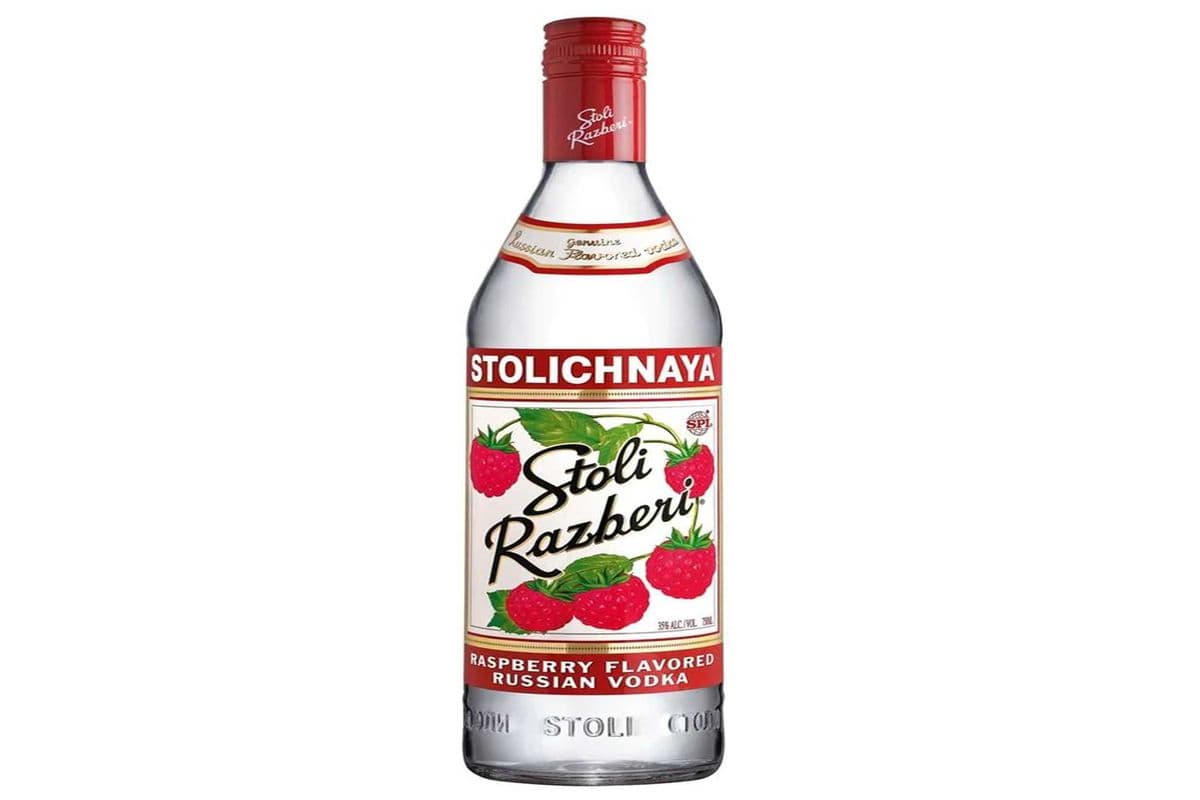 STOLICHNAYA RASPBERRY VODKA 750 ML (1 x 750ML)