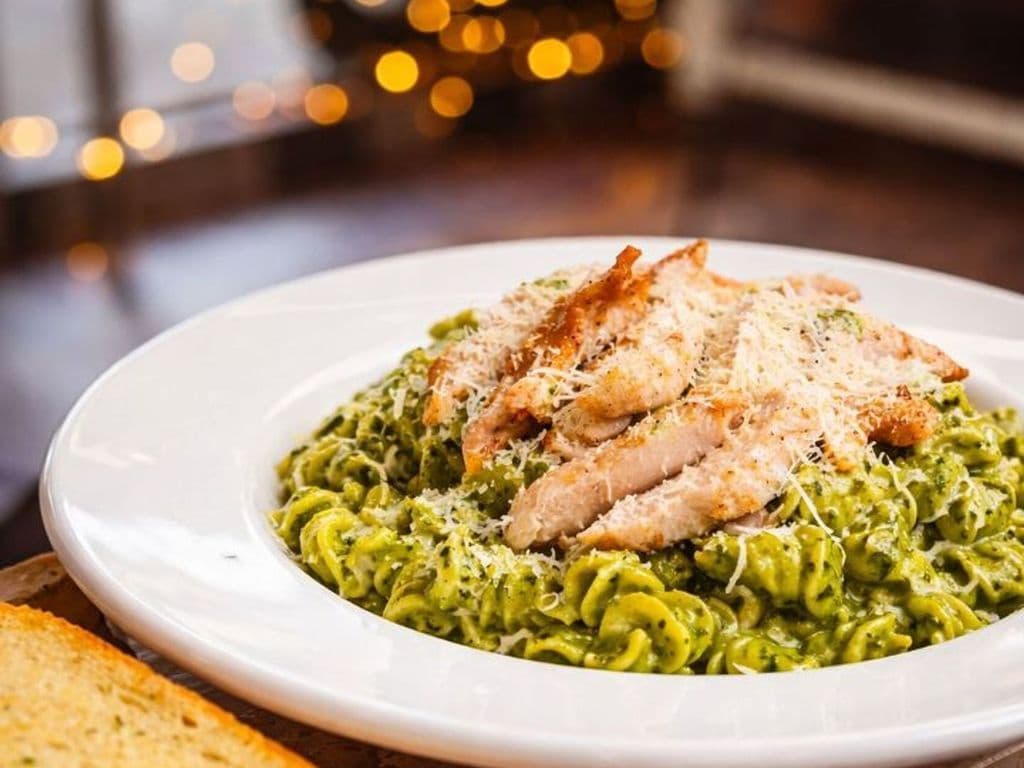 Chicken Pesto Pasta*
