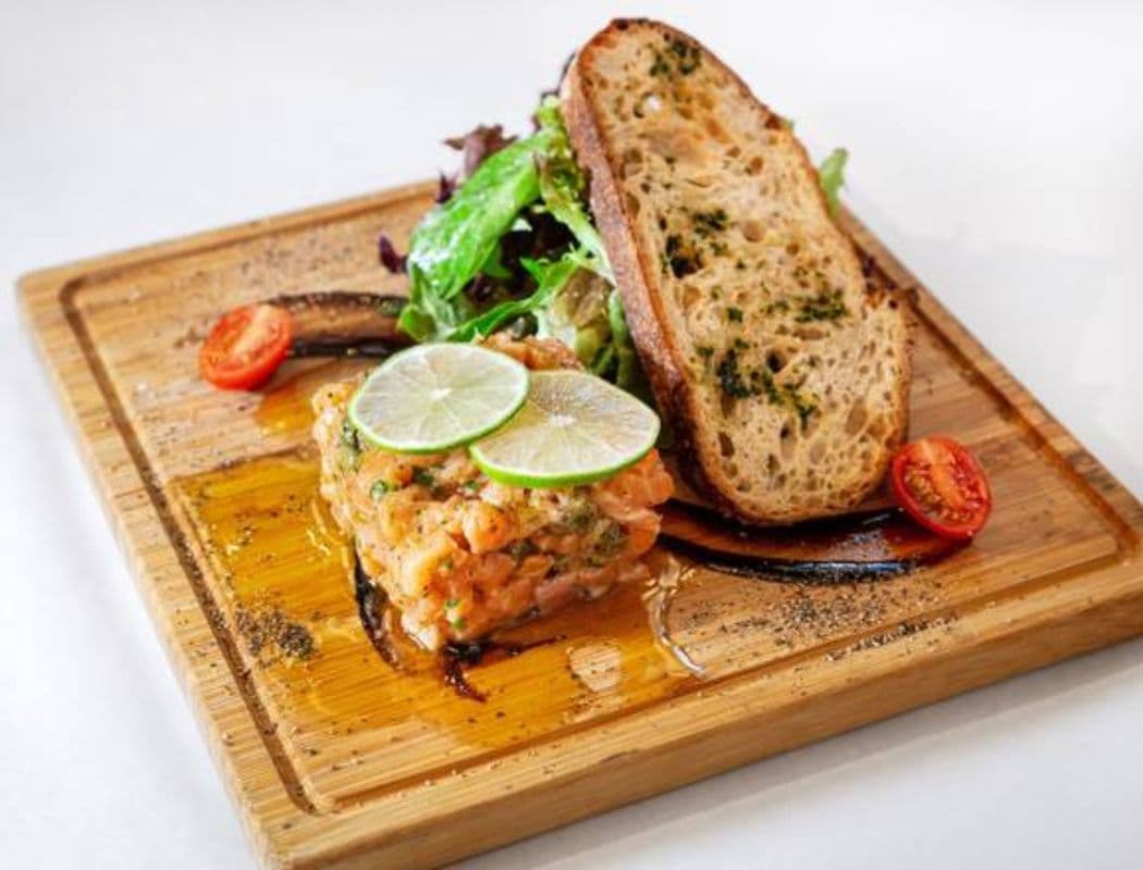 Salmon Tartare - Main