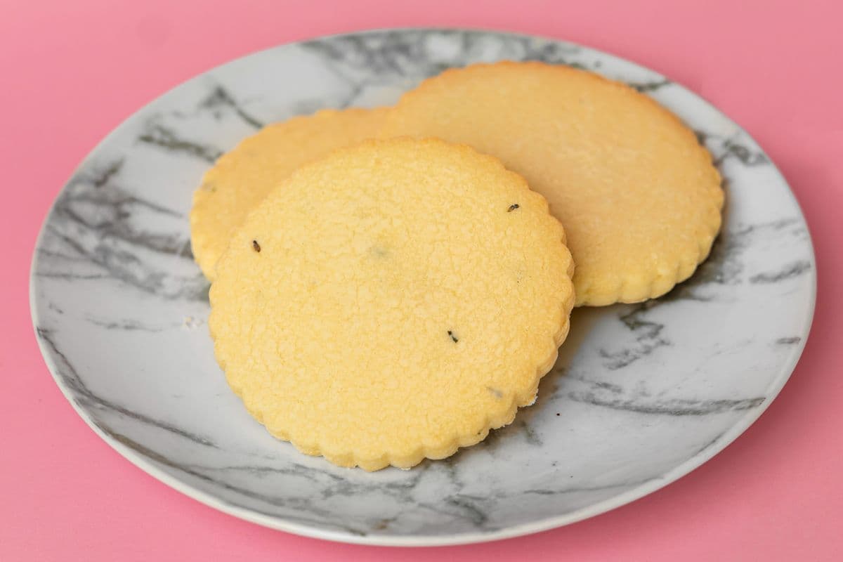 Seasonal Shortbread Cookie