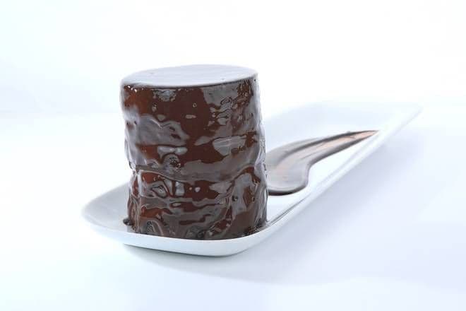 Deville's Food Cake