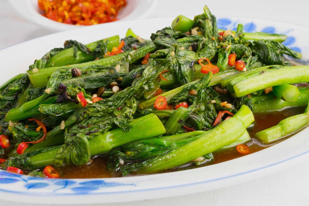 32. Pak Boong Fai Daeng