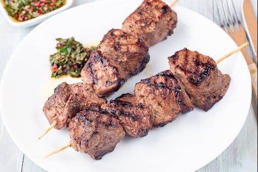 Grilled Beef Skewer / Brochette de bœuf grillée