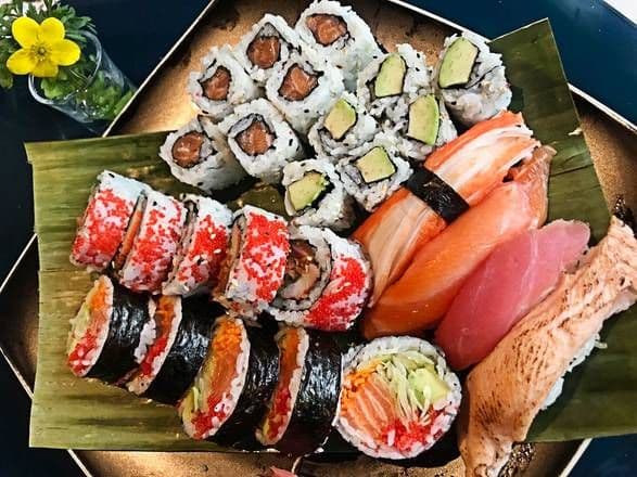 Sushi pour deux personnes (nigiri) / Sushi For 2 People (Nigiri)